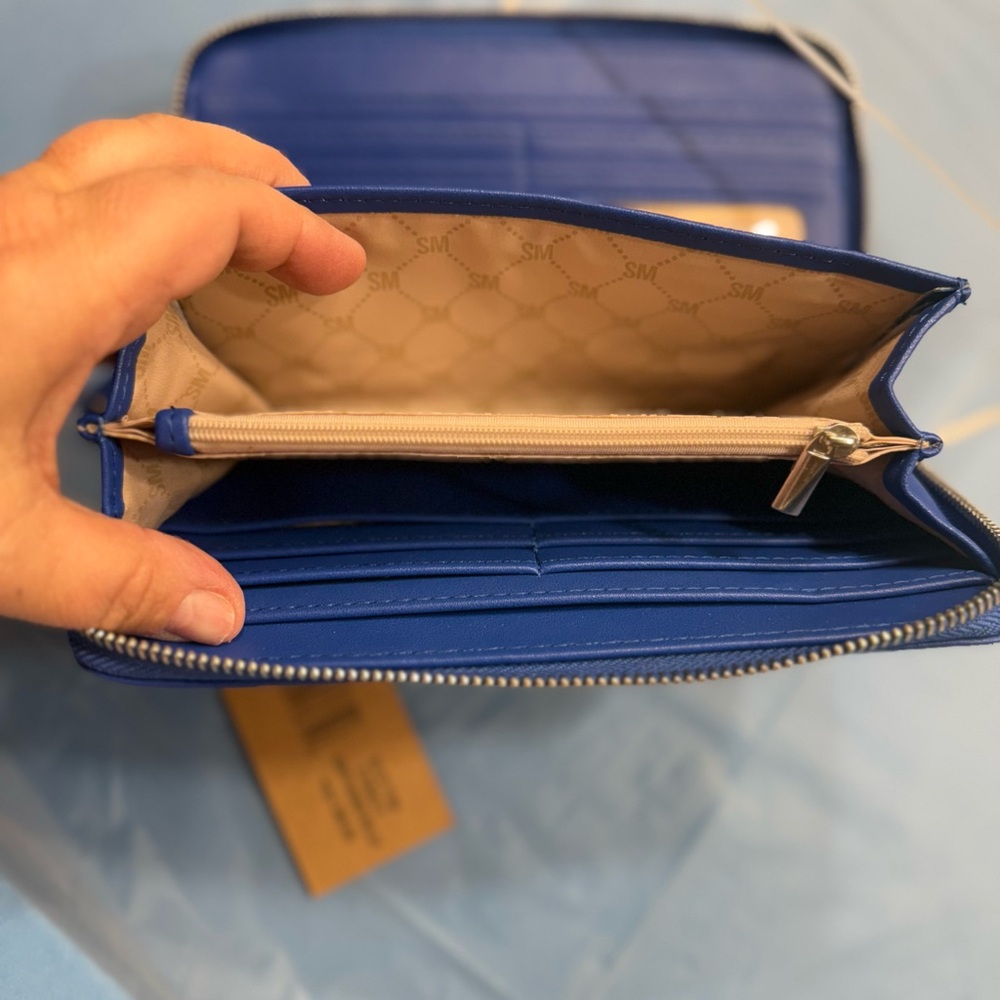 Steve Madden Royal Blue Wristlet Clutch - Picture 7 of 8